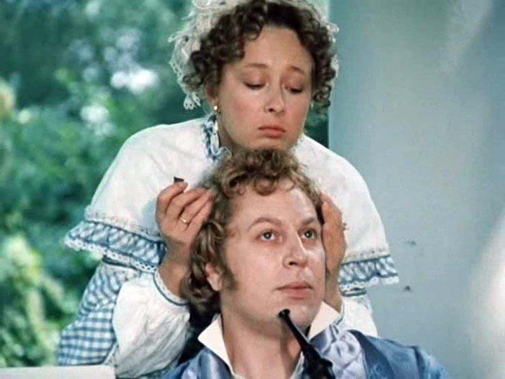 Манилов • описание героя