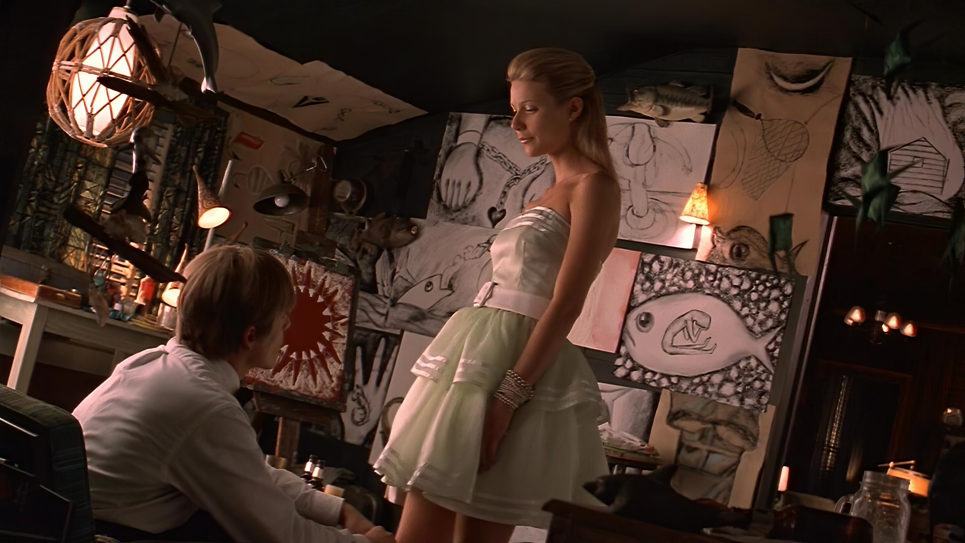 Кадр из американской мелодрамы 1998 года режиссёра Альфонсо Куарона. Итан Хоук сыграл роль Финнегана «Финна» Белла, а Гвинет Пэлтроу — Эстеллы.