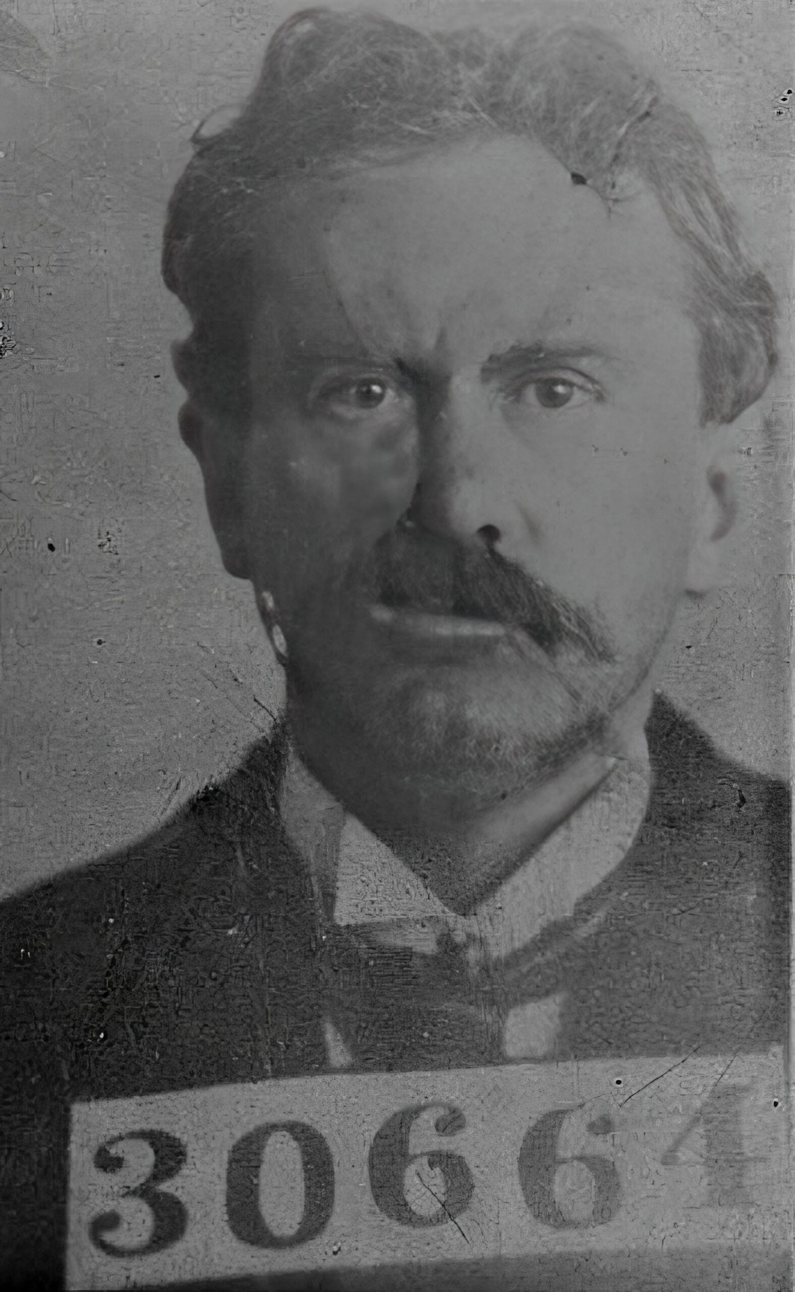 Заключенный № 30664. Фотография Уильяма Сидни Портера из тюрьмы штата Огайо. Источник: Columbus Heights Public Library — публичная библиотека в Колумбусе, штат Огайо.