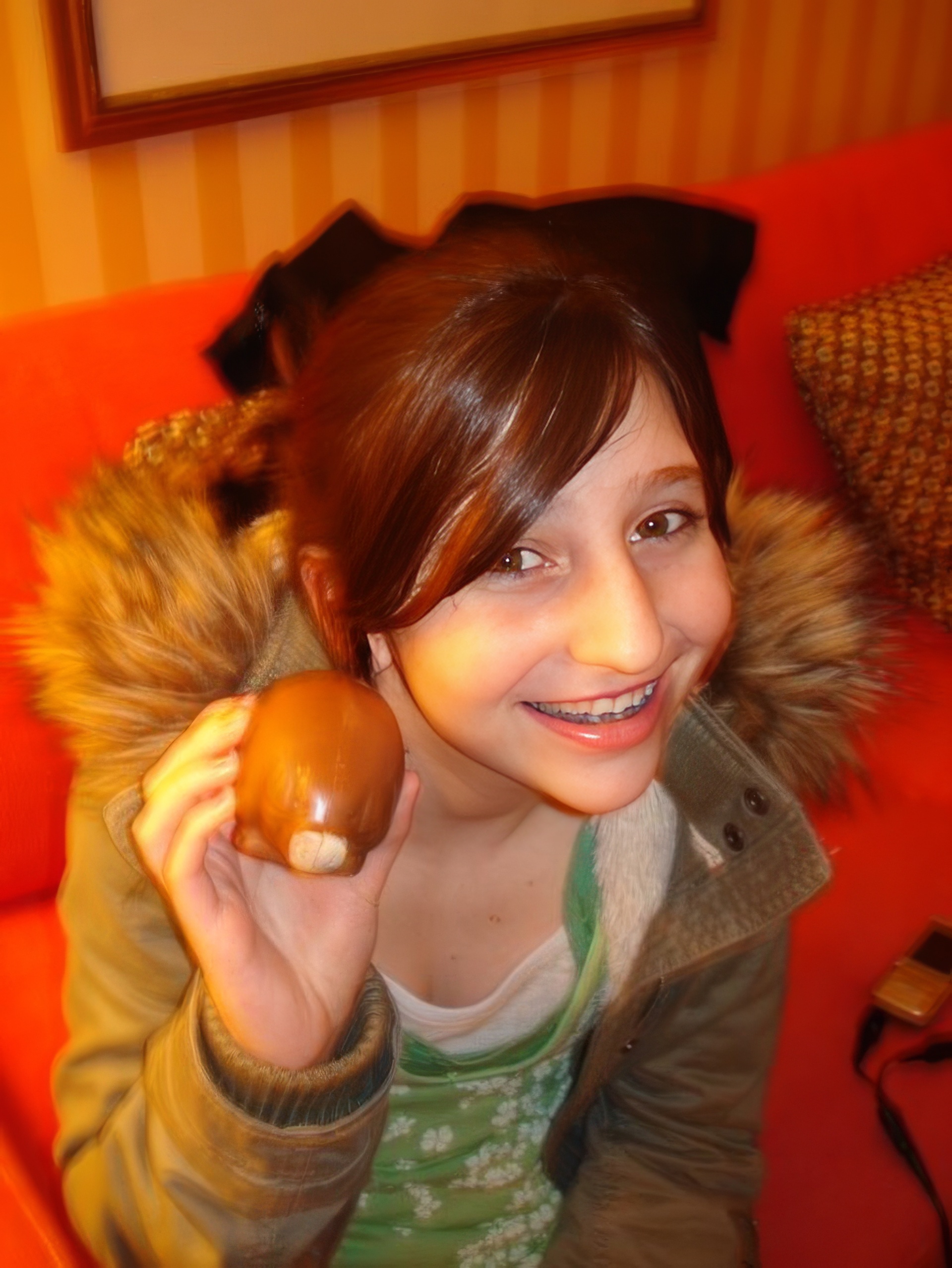 Мэдди Гейман, 13 лет. Источник: https://journal.neilgaiman.com/search/label/Maddy.