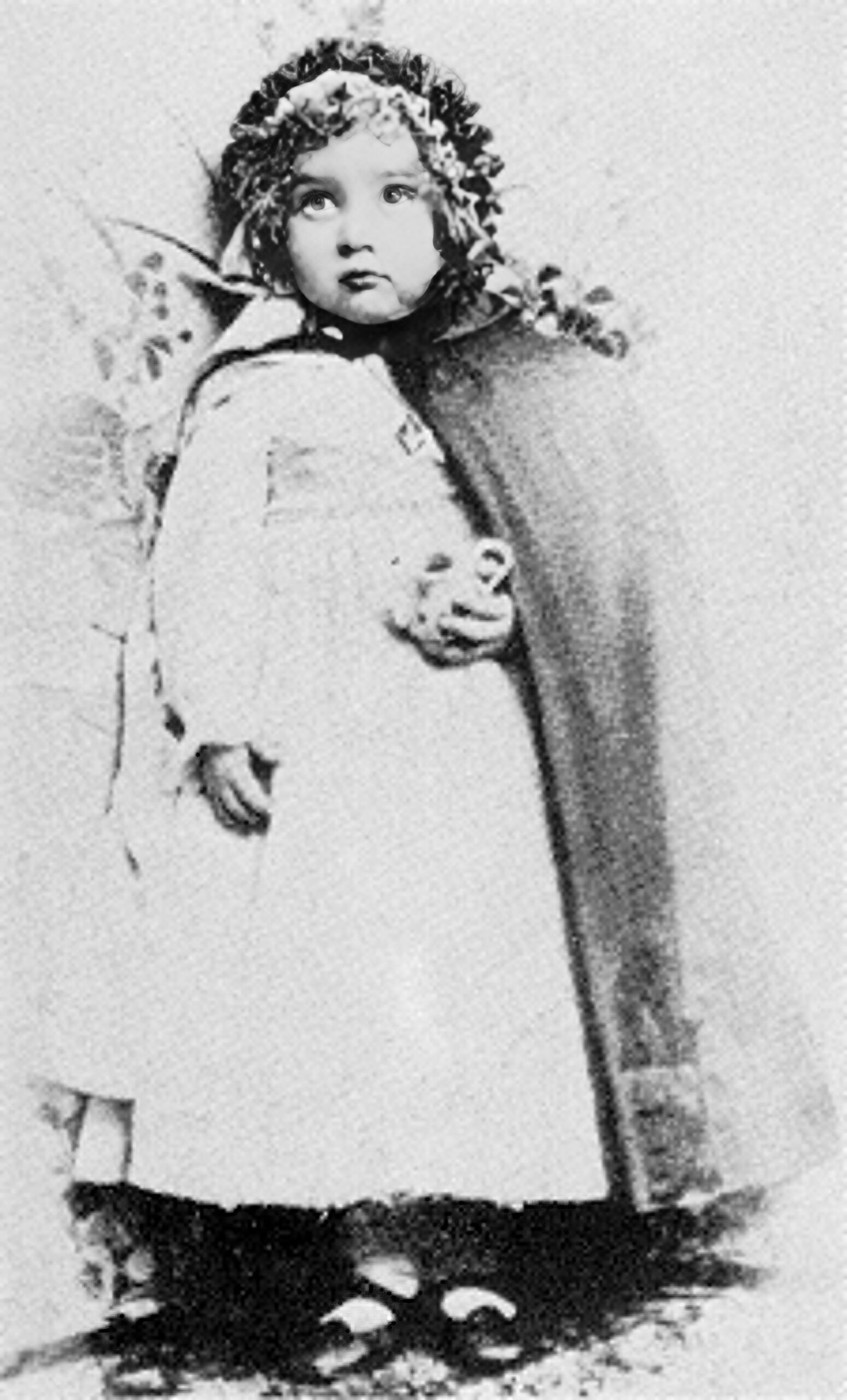 Прототип Венди — Маргарет Хенли. Около 1893 года. Семья Хенли дружила с Джеймсом Барри, и Маргарет называла Джеймса словом «fwendy» (вместо англ. friendy), что и вдохновило Джеймса на создание героини Венди Дарлинг в пьесе «Питер Пэн, или Мальчик, который не хотел расти» (1904) и повести «Питер и Венди» (1911).