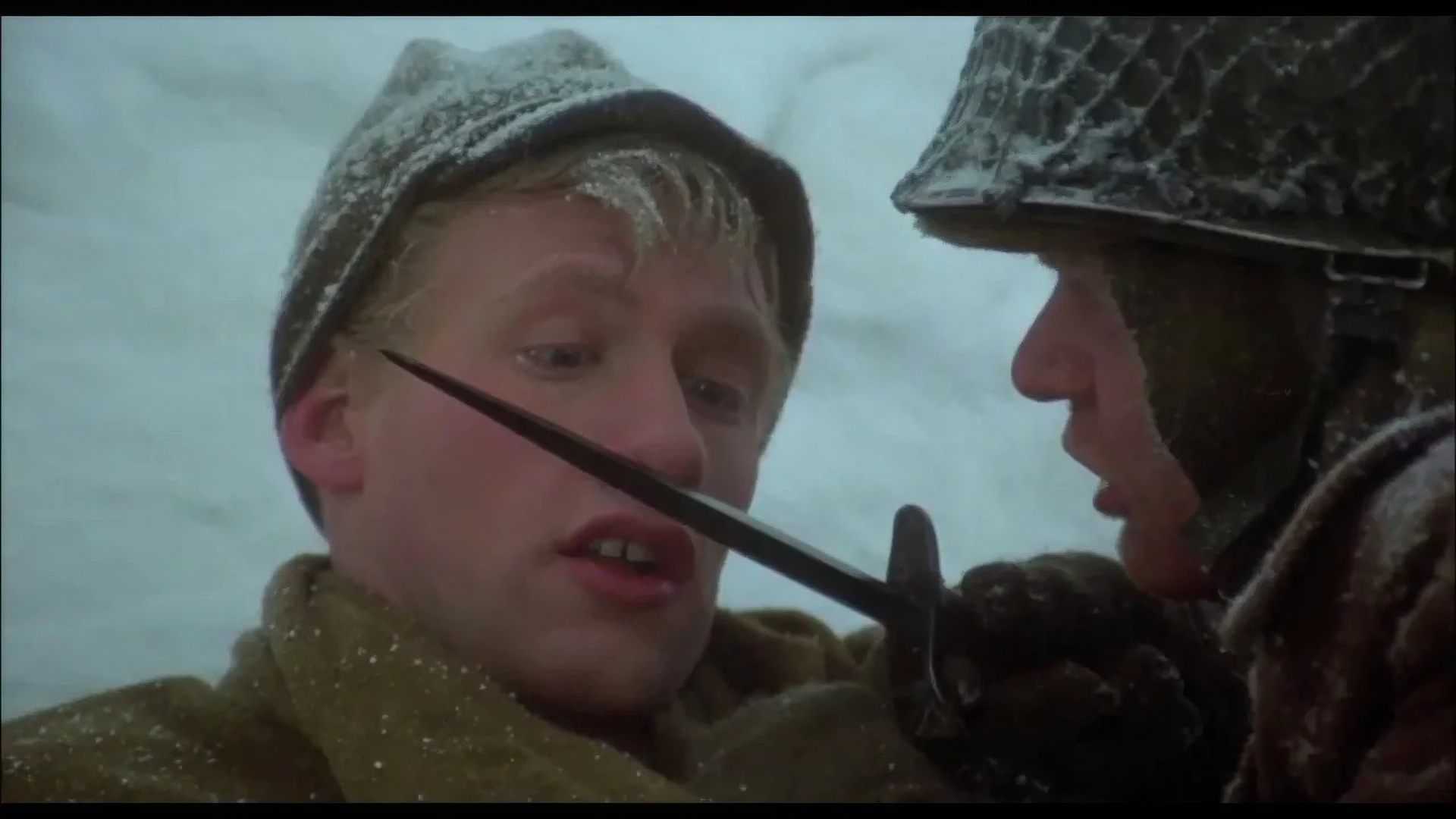 Билли Пилигрим - главный герой романа Курта Воннегута «Бойня номер пять» (англ. Slaughterhouse-Five). Кадр из художественного фильма «Бойня номер пять» (1972) режиссёра Джорджа Роя Хилла.