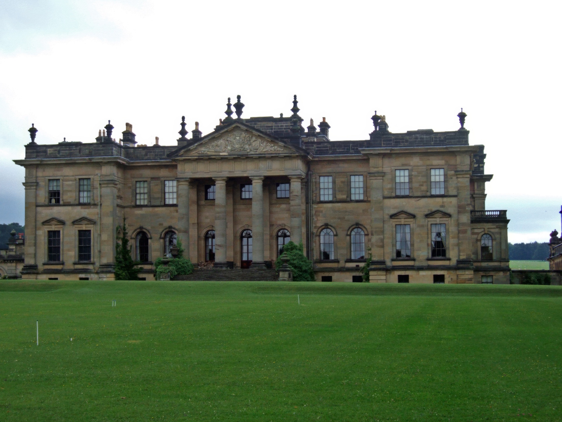 Данкомб-Парк, Хелмсли, Северный Йоркшир, Англия, Великобритания (Внешний вид дома в Анджелфилде).